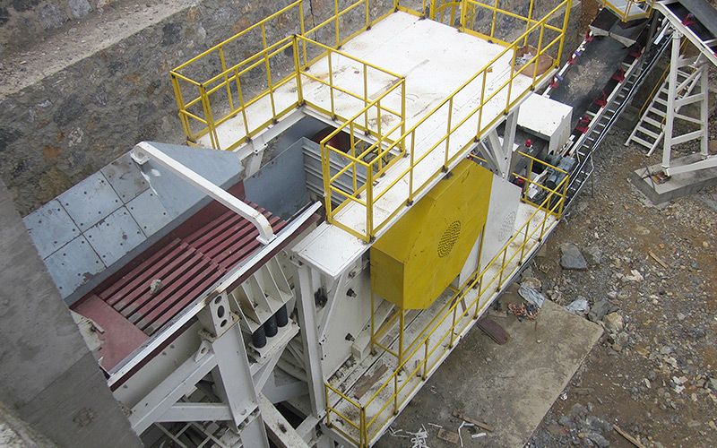 Algeria 250TPH Limestone Sand Making Production Line