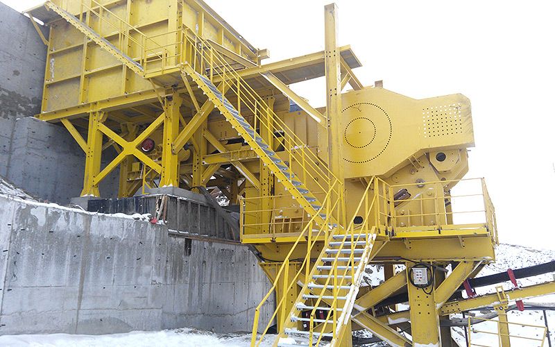 Russia 350TPH Gold Ore Crushing Production Line